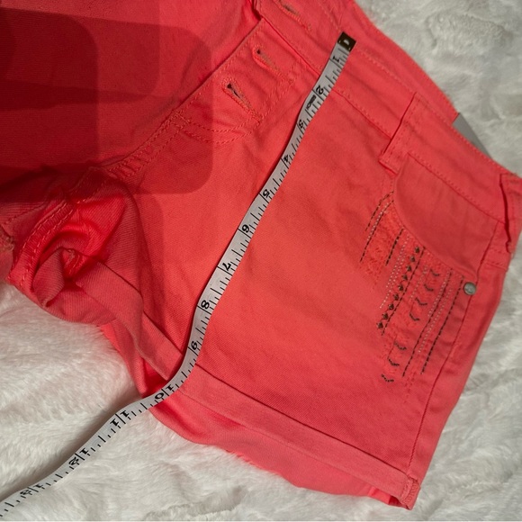 Vanity Pink Jean Shorts Casual Summer Style - Picture 5 of 6